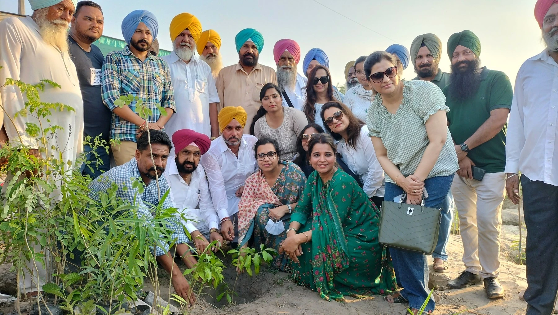 Read more about the article ECO-AAS is an initiative to protect our environment and grow more trees undertaken by District Administration and AAS-EHSAAS